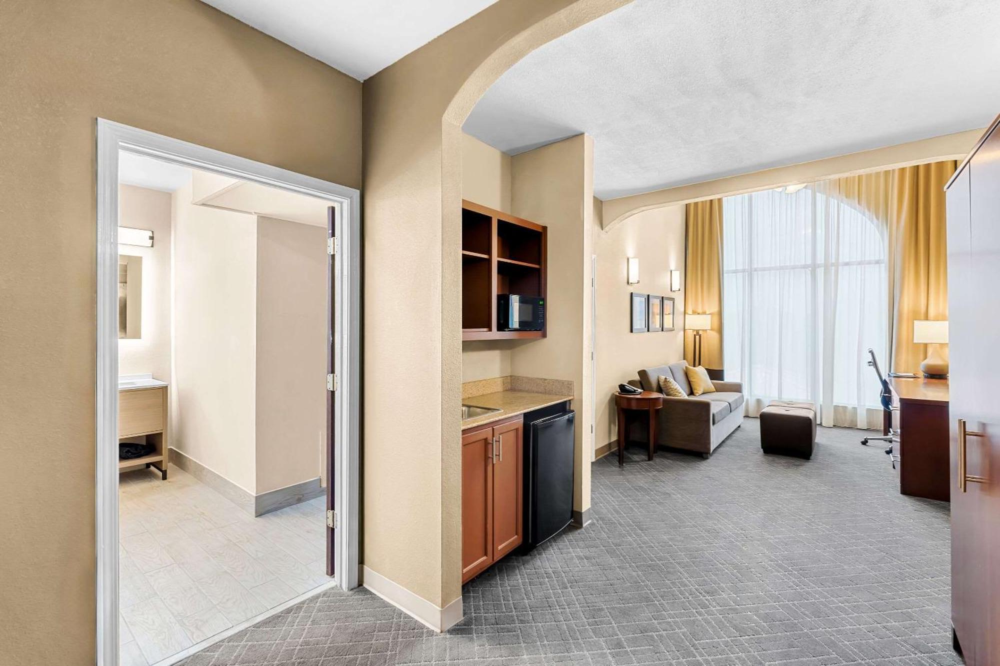 Comfort Suites Mobile East Bay Daphne Bagian luar foto